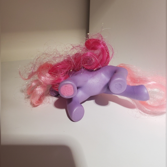My little pony Royal Rose Pegasus pony - Picture 3 of 3